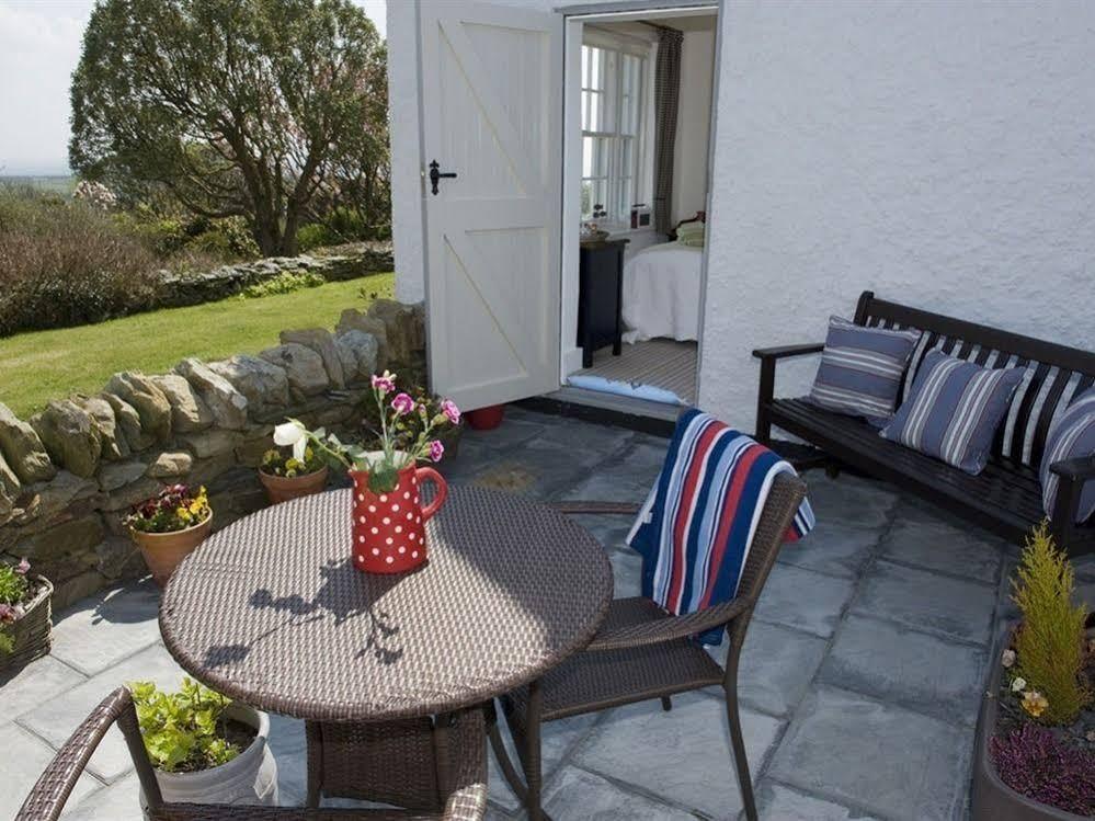 Tan Y Cytiau Villa Holyhead Exterior foto
